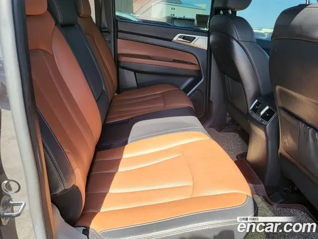 SsangYong Rexton 2018 2.2 автомат (гидро), миниатюра 6 SsangYong Rexton 2018 2.2 автомат (гидро), миниатюра 6