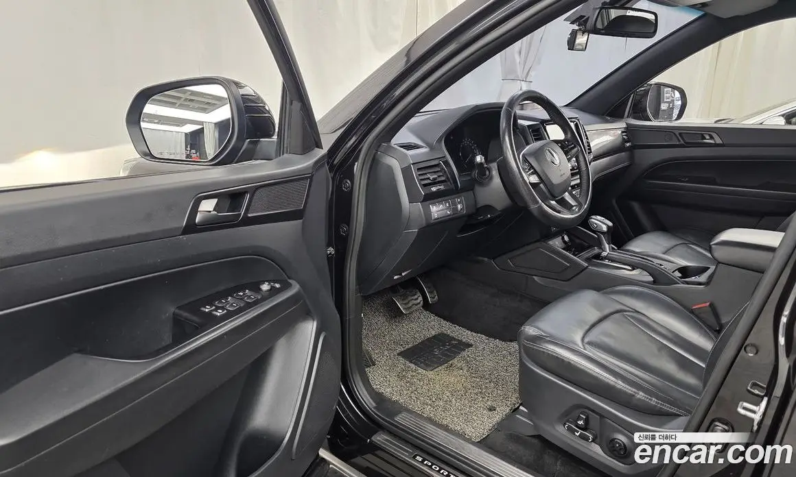 SsangYong Rexton 2019 2.2 автомат (гидро), фото 13 SsangYong Rexton 2019 2.2 автомат (гидро), фото 13