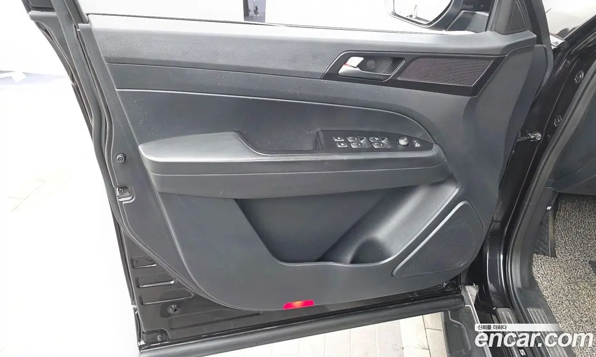 SsangYong Rexton 2019 2.2 автомат (гидро), фото 14 SsangYong Rexton 2019 2.2 автомат (гидро), фото 14