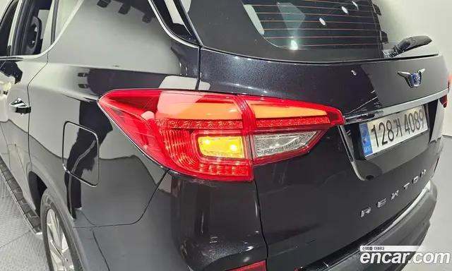 SsangYong Rexton 2020 2.2 автомат (гидро), миниатюра 9 SsangYong Rexton 2020 2.2 автомат (гидро), миниатюра 9