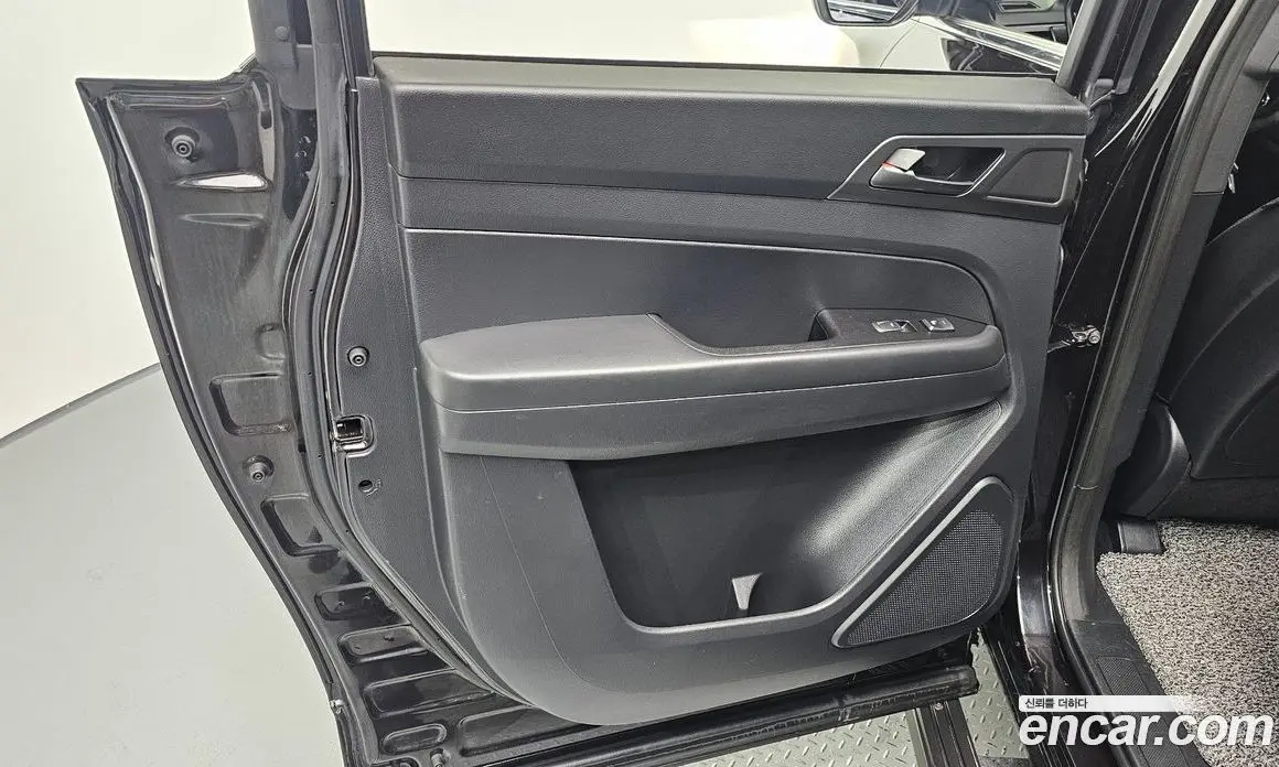 SsangYong Rexton 2021 2.2 автомат (гидро), фото 15