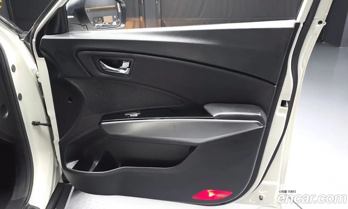 SsangYong TIBOLI 2019 1.6 автомат (гидро), фото 14 SsangYong TIBOLI 2019 1.6 автомат (гидро), фото 14