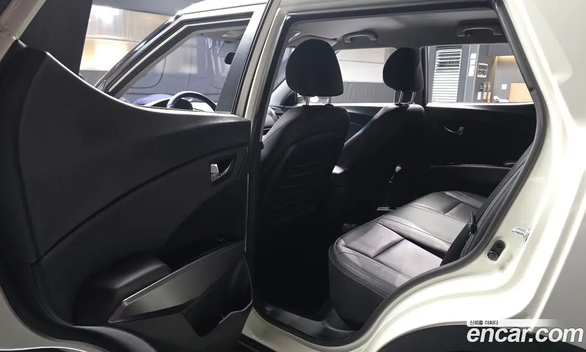 SsangYong TIBOLI 2019 1.6 автомат (гидро), фото 16 SsangYong TIBOLI 2019 1.6 автомат (гидро), фото 16