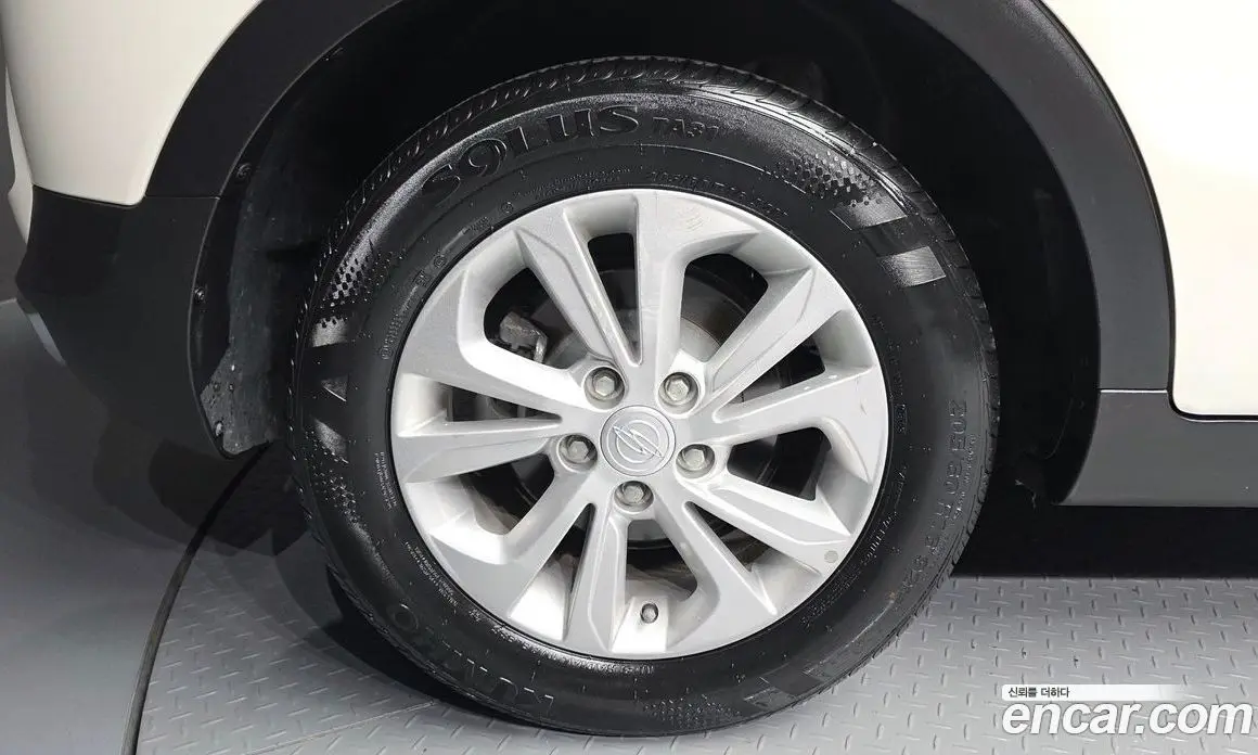 SsangYong TIBOLI 2019 1.6 автомат (гидро), фото 5 SsangYong TIBOLI 2019 1.6 автомат (гидро), фото 5
