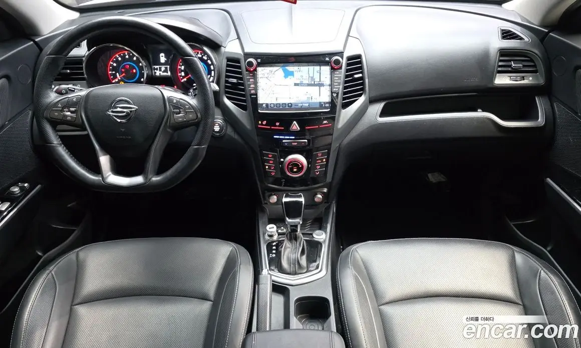 SsangYong TIBOLI 2019 1.6 автомат (гидро), фото 10 SsangYong TIBOLI 2019 1.6 автомат (гидро), фото 10