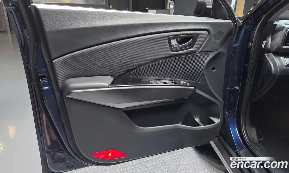 SsangYong TIBOLI 2019 1.5 автомат (гидро), фото 14