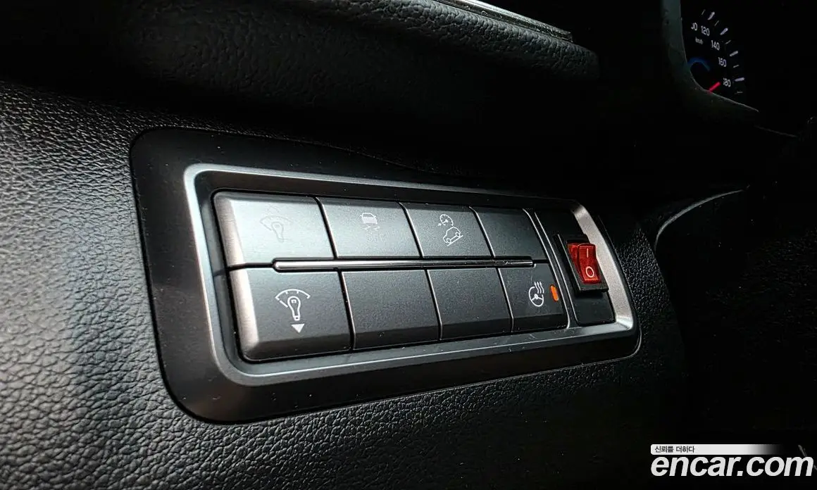 SsangYong TIBOLI 2019 1.5 автомат (гидро), фото 19