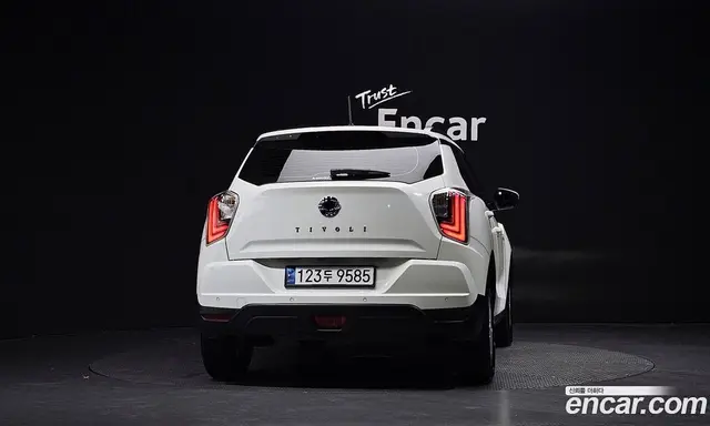 SsangYong TIBOLI 2021 1.5 автомат (гидро), миниатюра 3