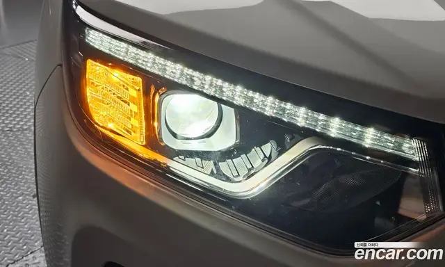 SsangYong TIBOLI 2021 1.5 автомат (гидро), миниатюра 7