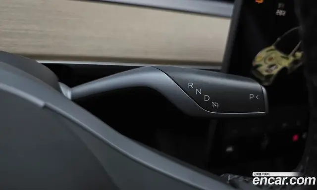 Tesla Model Y 2021 0.2 автомат (гидро), миниатюра 12