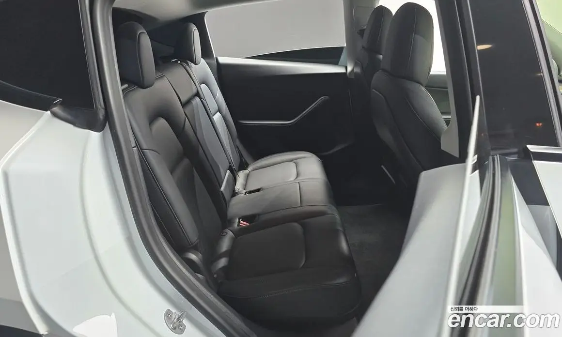 Tesla Model Y 2021 0.2 автомат (гидро), фото 17