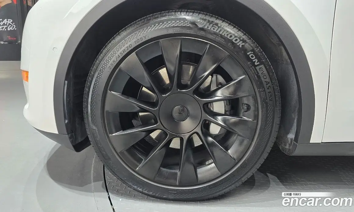 Tesla Model Y 2021 0.2 автомат (гидро), фото 5