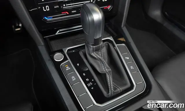Volkswagen Arteon 2022 2.0 автомат (гидро), миниатюра 11