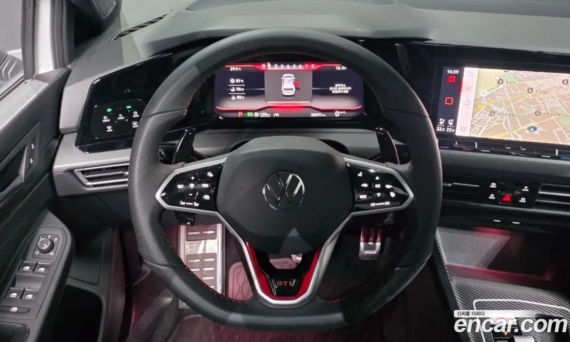Volkswagen Golf 2023 2.0 автомат (гидро), фото 19