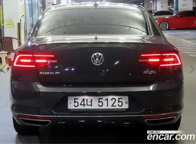 Volkswagen Passat 2018 2.0 автомат (гидро), миниатюра 5 Volkswagen Passat 2018 2.0 автомат (гидро), миниатюра 5