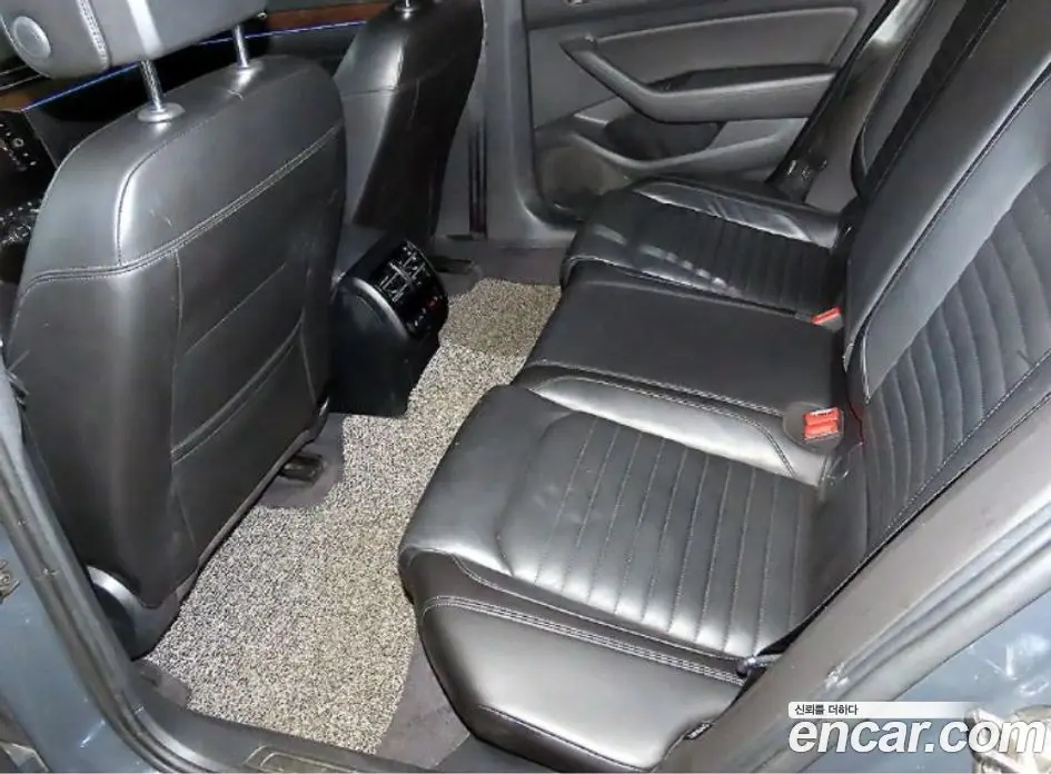 Volkswagen Passat 2018 2.0 автомат (гидро), фото 7 Volkswagen Passat 2018 2.0 автомат (гидро), фото 7