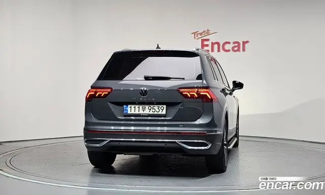 Volkswagen Tiguan 2022 2.0 автомат (гидро), миниатюра 4 Volkswagen Tiguan 2022 2.0 автомат (гидро), миниатюра 4