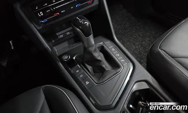 Volkswagen Tiguan 2024 2.0 автомат (гидро), миниатюра 11