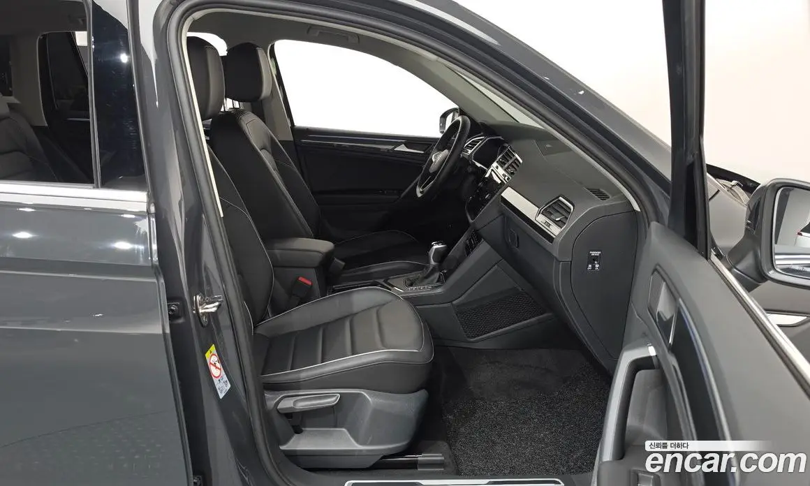 Volkswagen Tiguan 2024 2.0 автомат (гидро), фото 15
