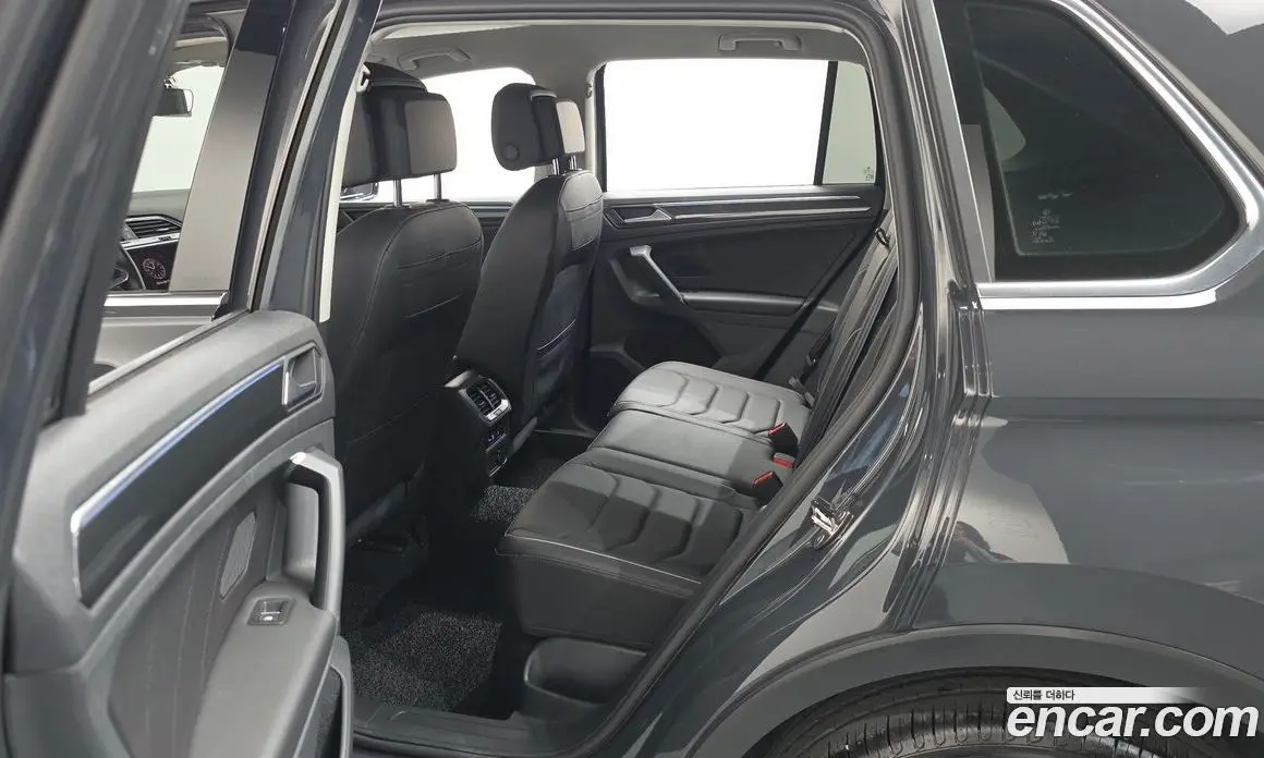 Volkswagen Tiguan 2024 2.0 автомат (гидро), фото 16