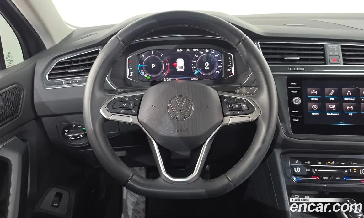 Volkswagen Tiguan 2024 2.0 автомат (гидро), фото 17