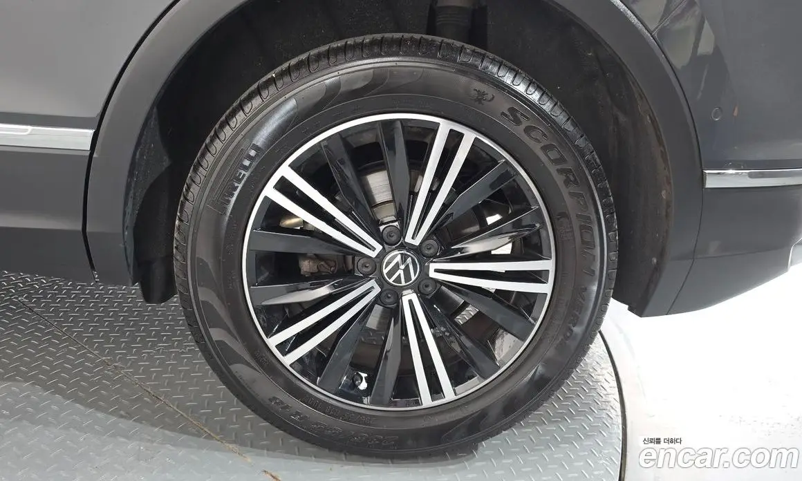Volkswagen Tiguan 2024 2.0 автомат (гидро), фото 6