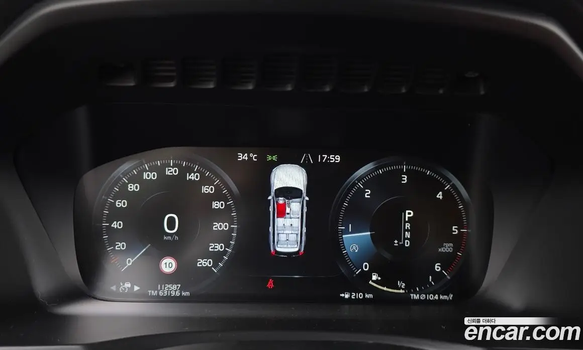Volvo XC90 2018 2.0 автомат (гидро), фото 11 Volvo XC90 2018 2.0 автомат (гидро), фото 11