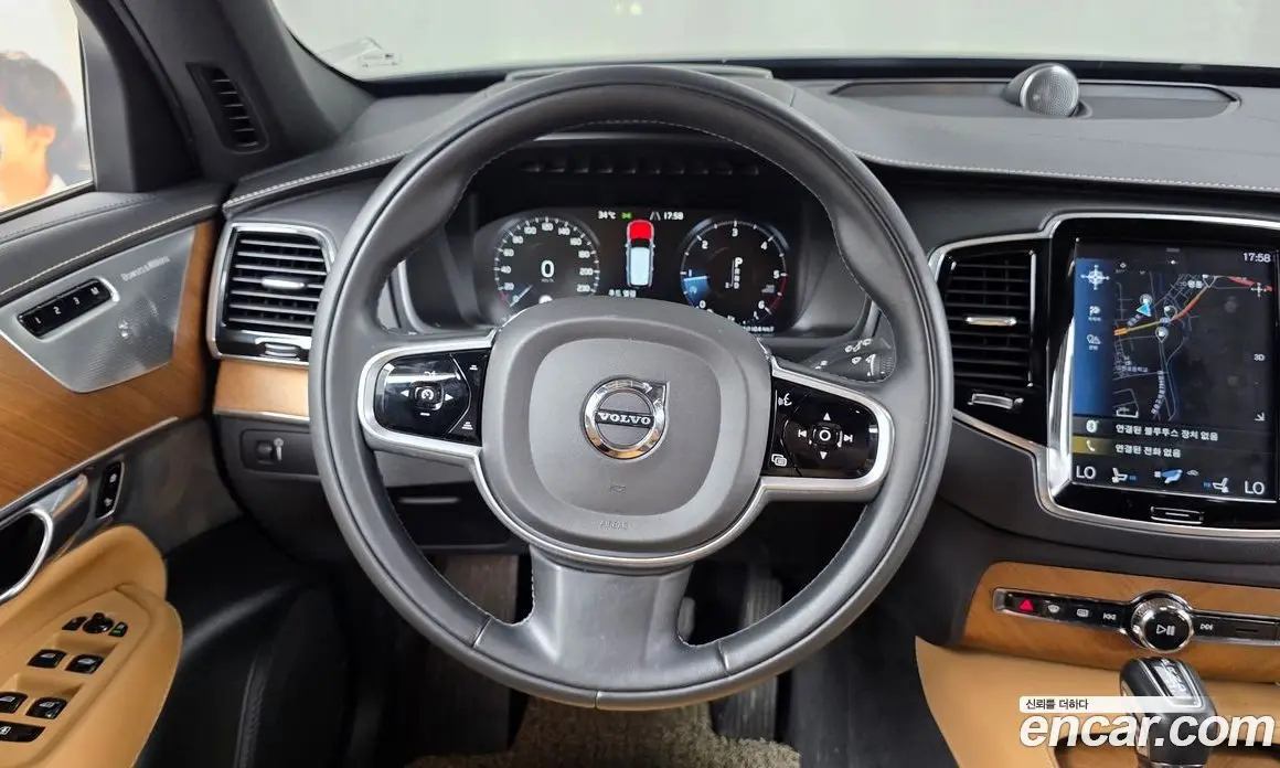 Volvo XC90 2018 2.0 автомат (гидро), фото 19 Volvo XC90 2018 2.0 автомат (гидро), фото 19
