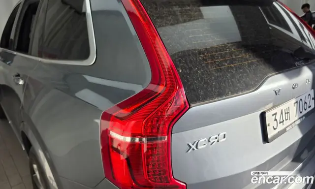Volvo XC90 2018 2.0 автомат (гидро), миниатюра 9 Volvo XC90 2018 2.0 автомат (гидро), миниатюра 9