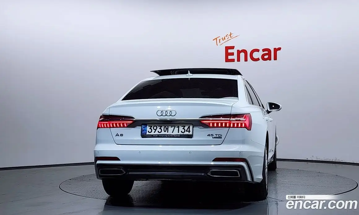 Audi A6 2020 2.0 автомат (гидро), фото 4