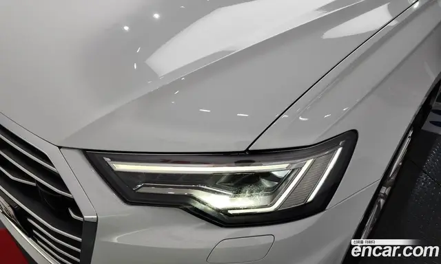 Audi A6 2020 2.0 автомат (гидро), миниатюра 8
