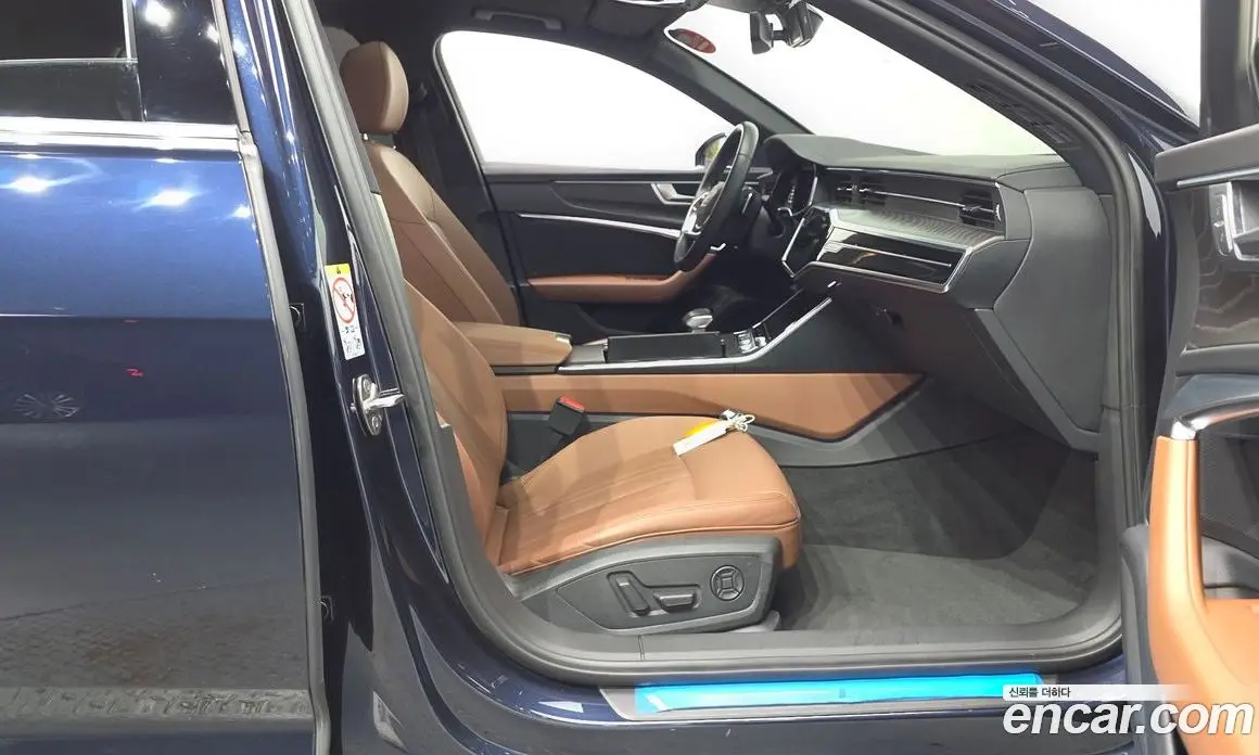 Audi A6 2021 2.0 автомат (гидро), фото 16