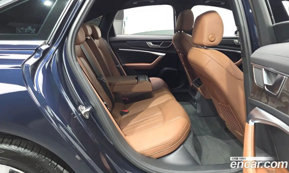 Audi A6 2021 2.0 автомат (гидро), фото 17