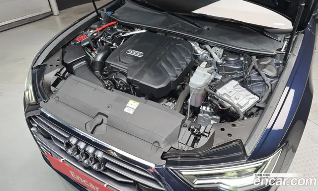 Audi A6 2022 2.0 автомат (гидро), миниатюра 6