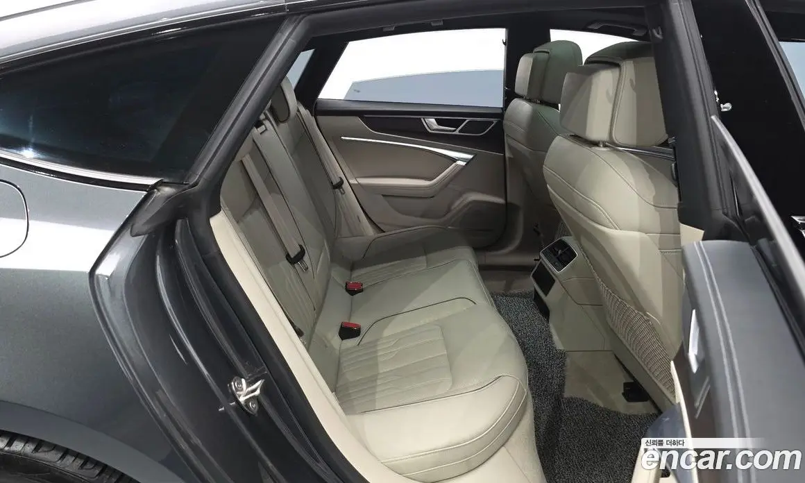 Audi A7 2022 3.0 автомат (гидро), фото 18 Audi A7 2022 3.0 автомат (гидро), фото 18