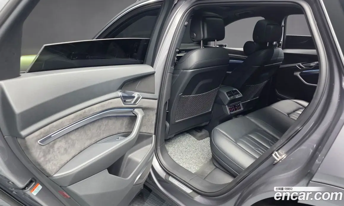 Audi e-tron 2020 0.2 автомат (гидро), фото 16