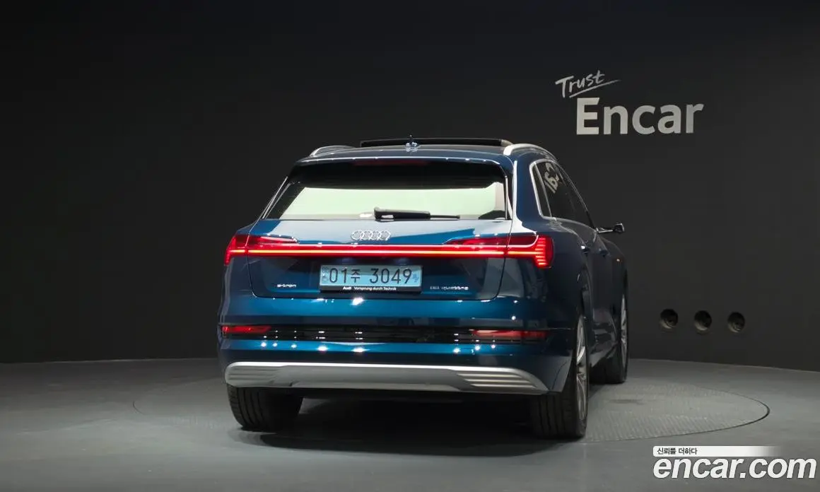Audi e-tron 2020 0.2 автомат (гидро), фото 4