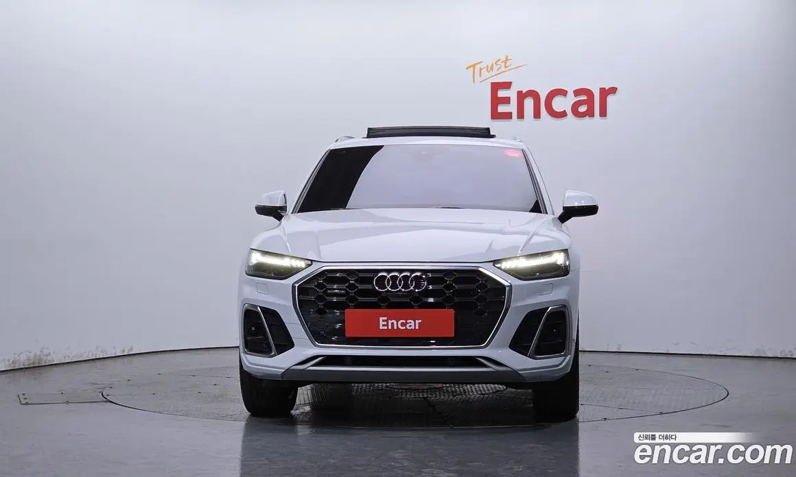 Audi Q5 2021 2.0 автомат (гидро), фото 3 Audi Q5 2021 2.0 автомат (гидро), фото 3