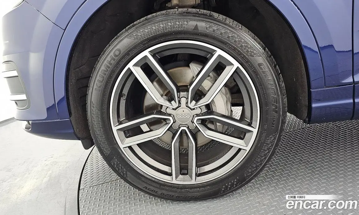 Audi Q7 2019 2.0 автомат (гидро), фото 5 Audi Q7 2019 2.0 автомат (гидро), фото 5