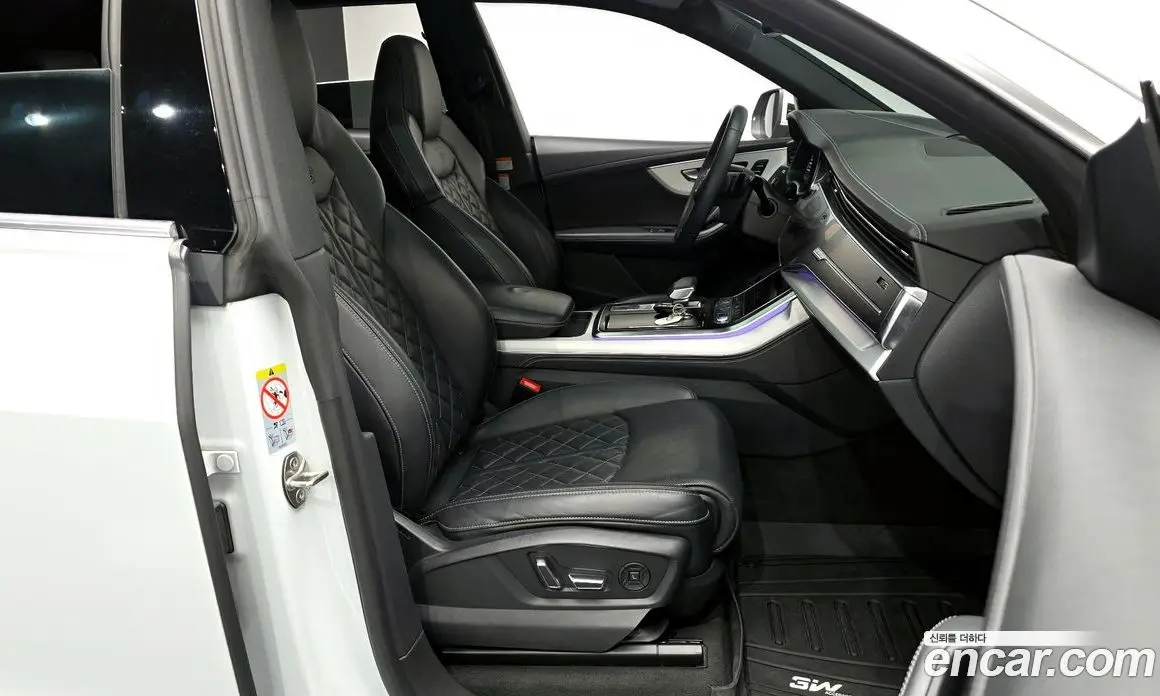 Audi Q8 2021 3.0 автомат (гидро), фото 16