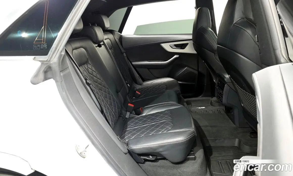 Audi Q8 2021 3.0 автомат (гидро), фото 17