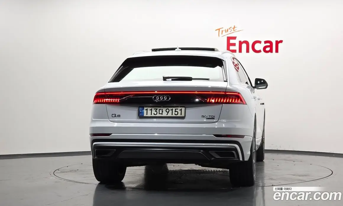 Audi Q8 2021 3.0 автомат (гидро), фото 4