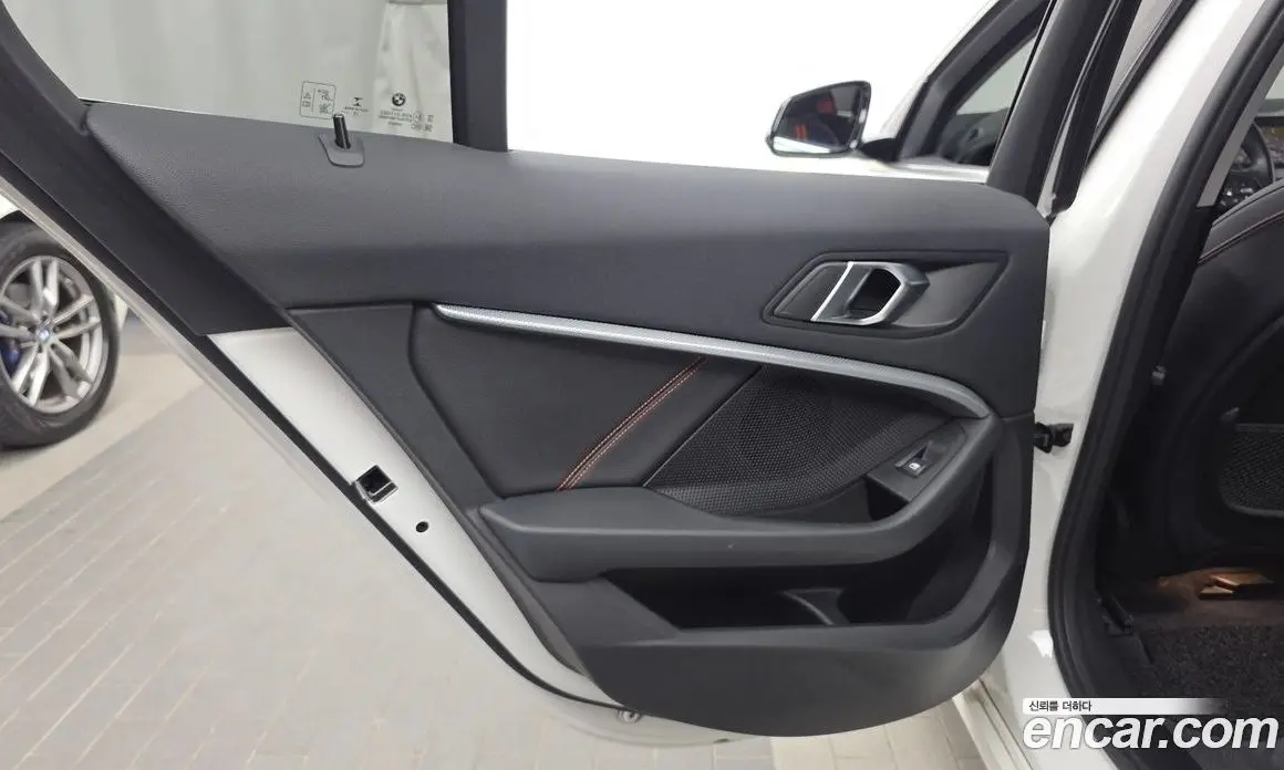 BMW 1 серия 2020 2.0 автомат (гидро), фото 15