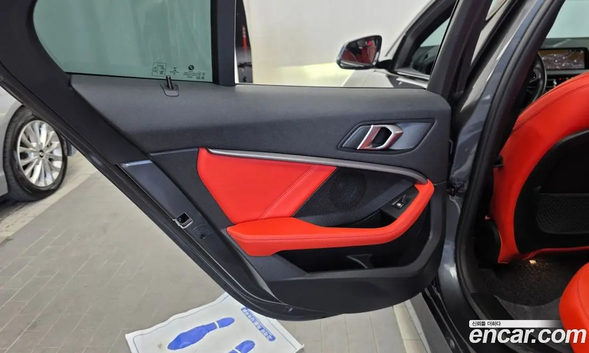 BMW 1 серия 2021 2.0 автомат (гидро), фото 15