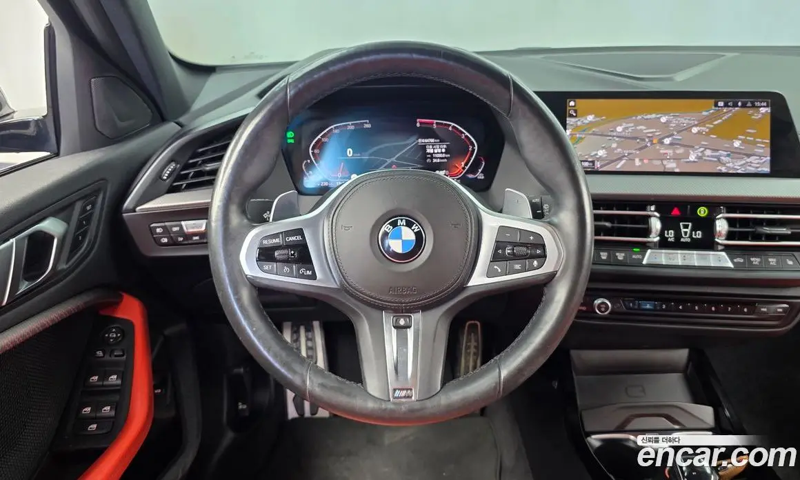 BMW 1 серия 2021 2.0 автомат (гидро), фото 19