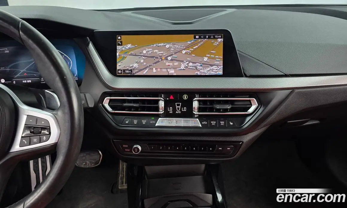 BMW 1 серия 2021 2.0 автомат (гидро), фото 20