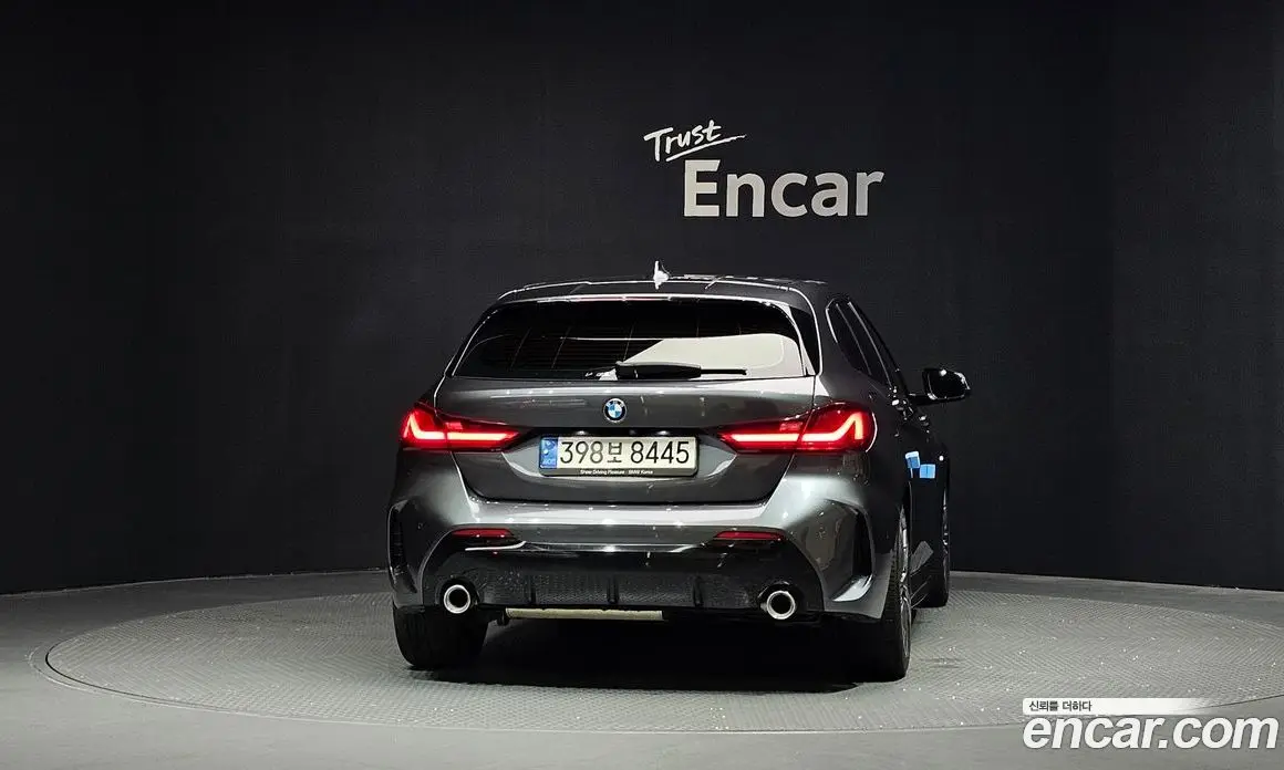 BMW 1 серия 2021 2.0 автомат (гидро), фото 4