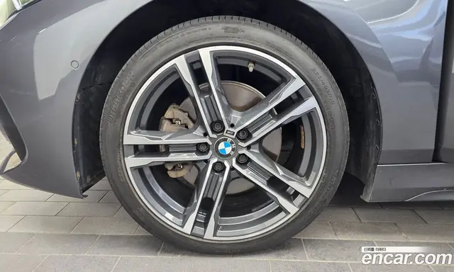 BMW 1 серия 2021 2.0 автомат (гидро), миниатюра 5