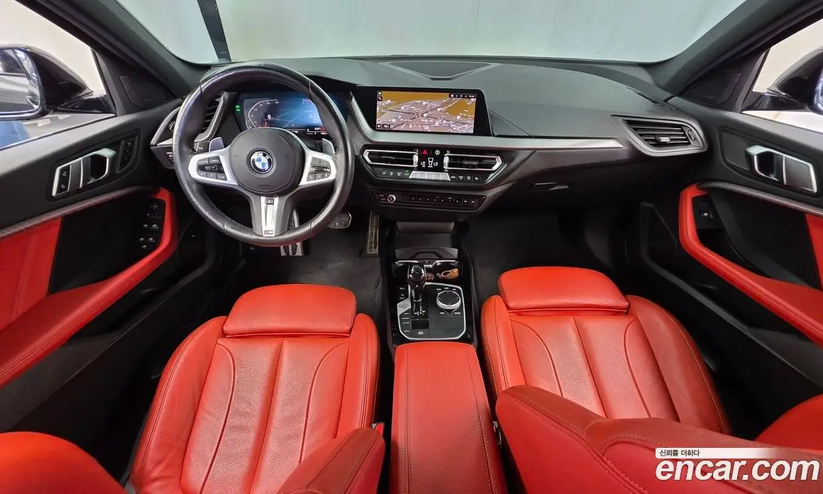 BMW 1 серия 2021 2.0 автомат (гидро), фото 10