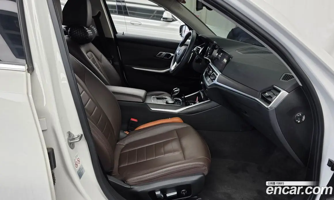 BMW 3 серия 2019 2.0 автомат (гидро), фото 16 BMW 3 серия 2019 2.0 автомат (гидро), фото 16